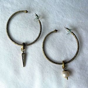 Kendra Scott Hammered Hoop Earrings in Vintage Gold